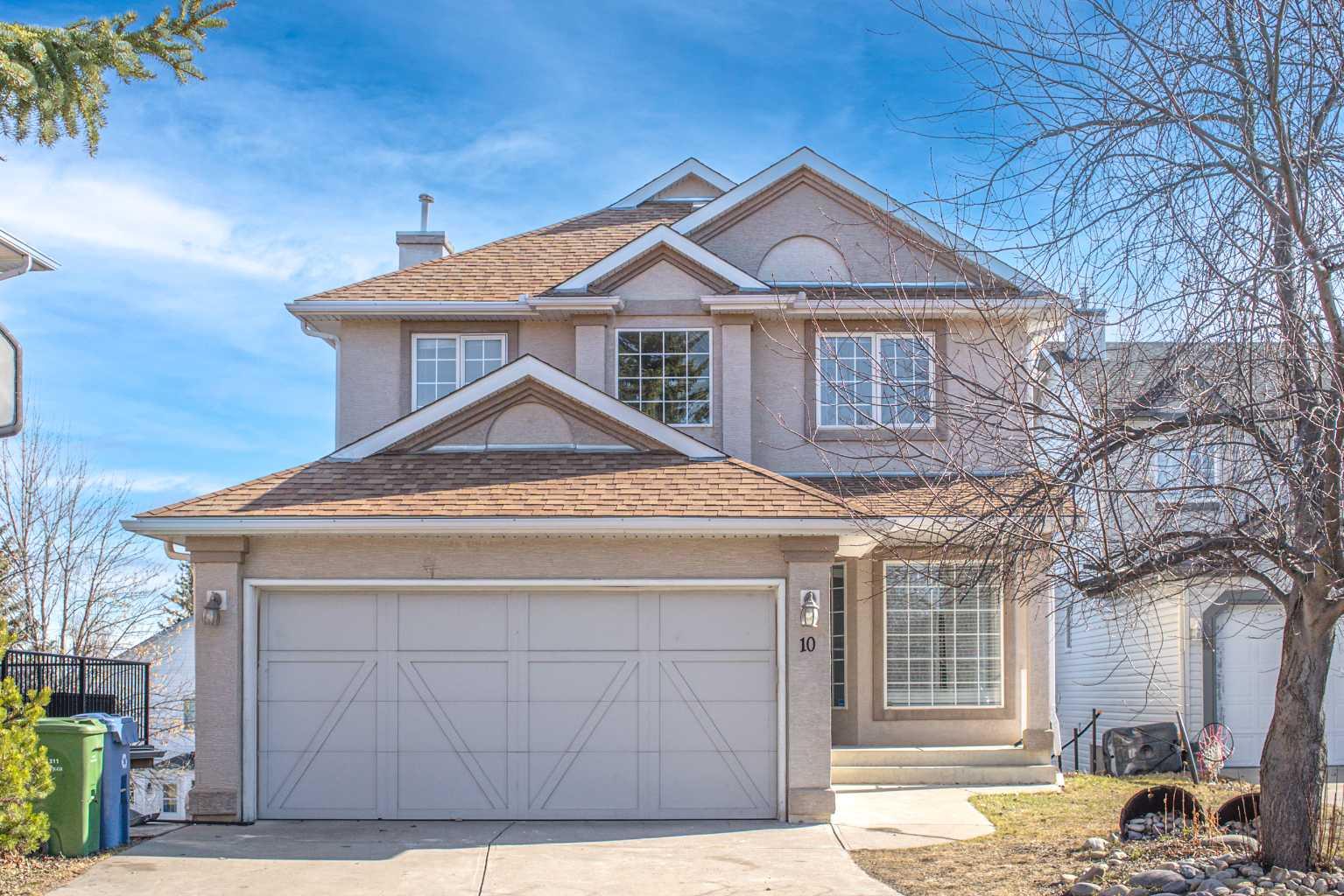 10 Somerset Court SW, T2Y 3H4