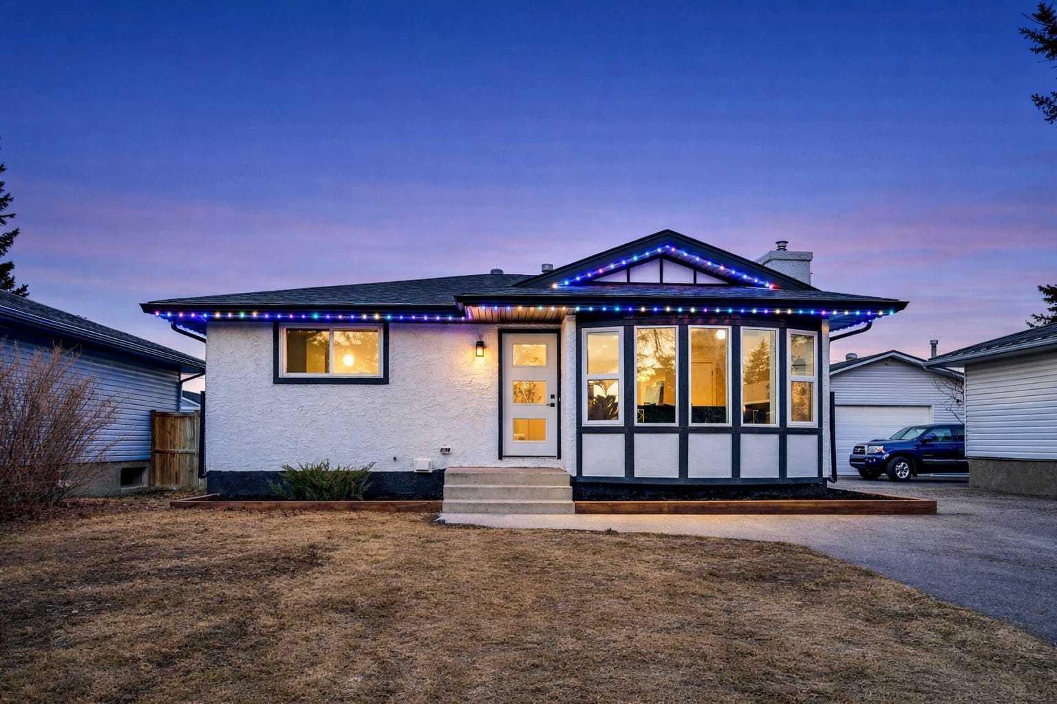 12112 Canfield Road SW, T2W 1V2