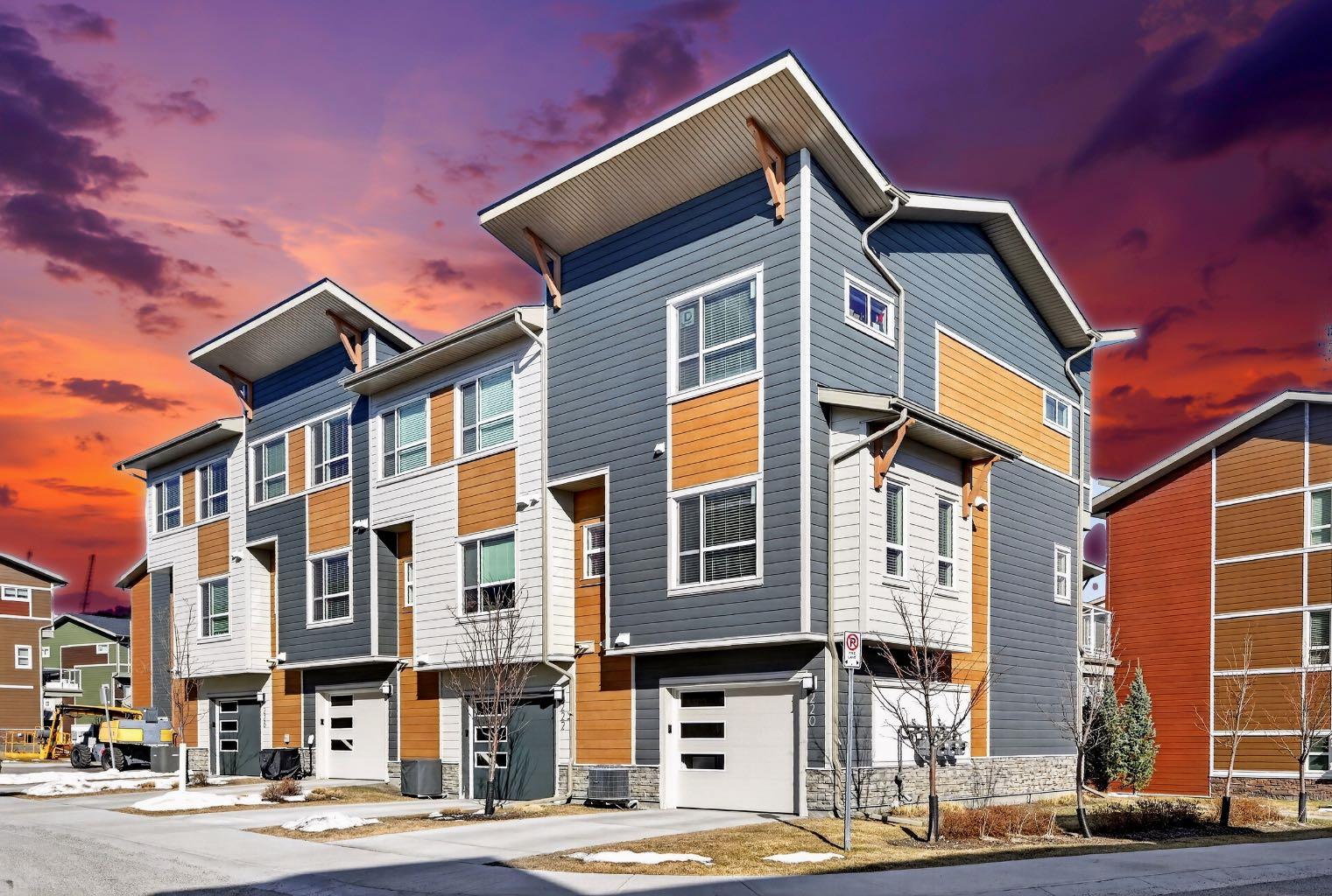 220 HARVEST GROVE Walk NE, T3K 2M1