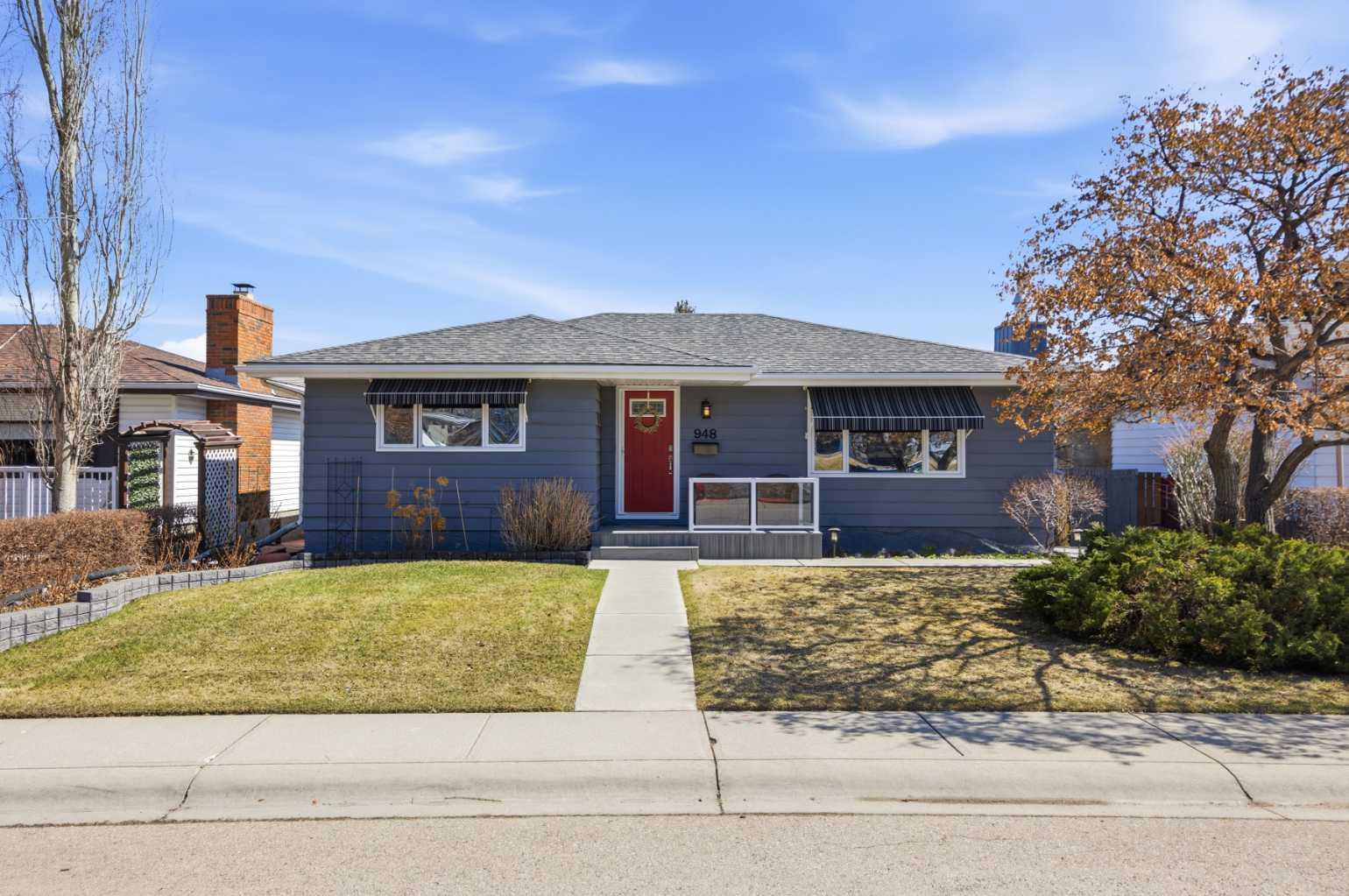 948 Canaveral Crescent SW, T2W 1N5