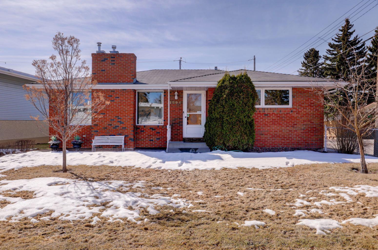 1008 Motherwell Road NE, T2E 6E7