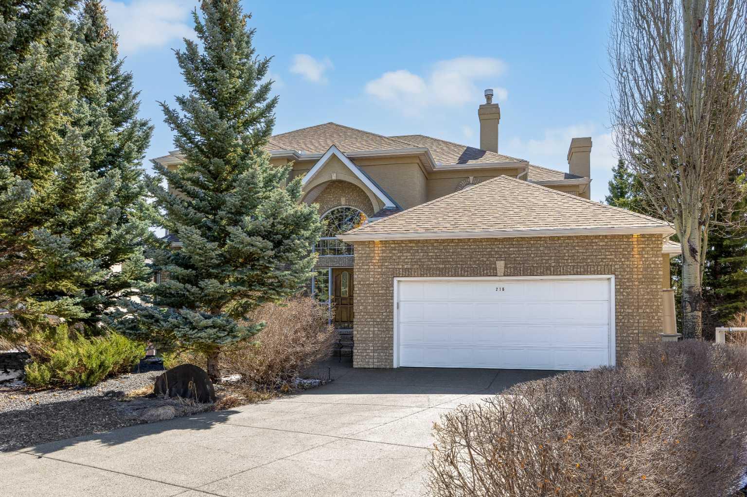 216 Evergreen Heath SW, T2Y 3B6