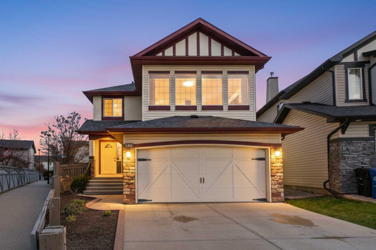 190 Brightonstone Bay SE, T2Z4W4