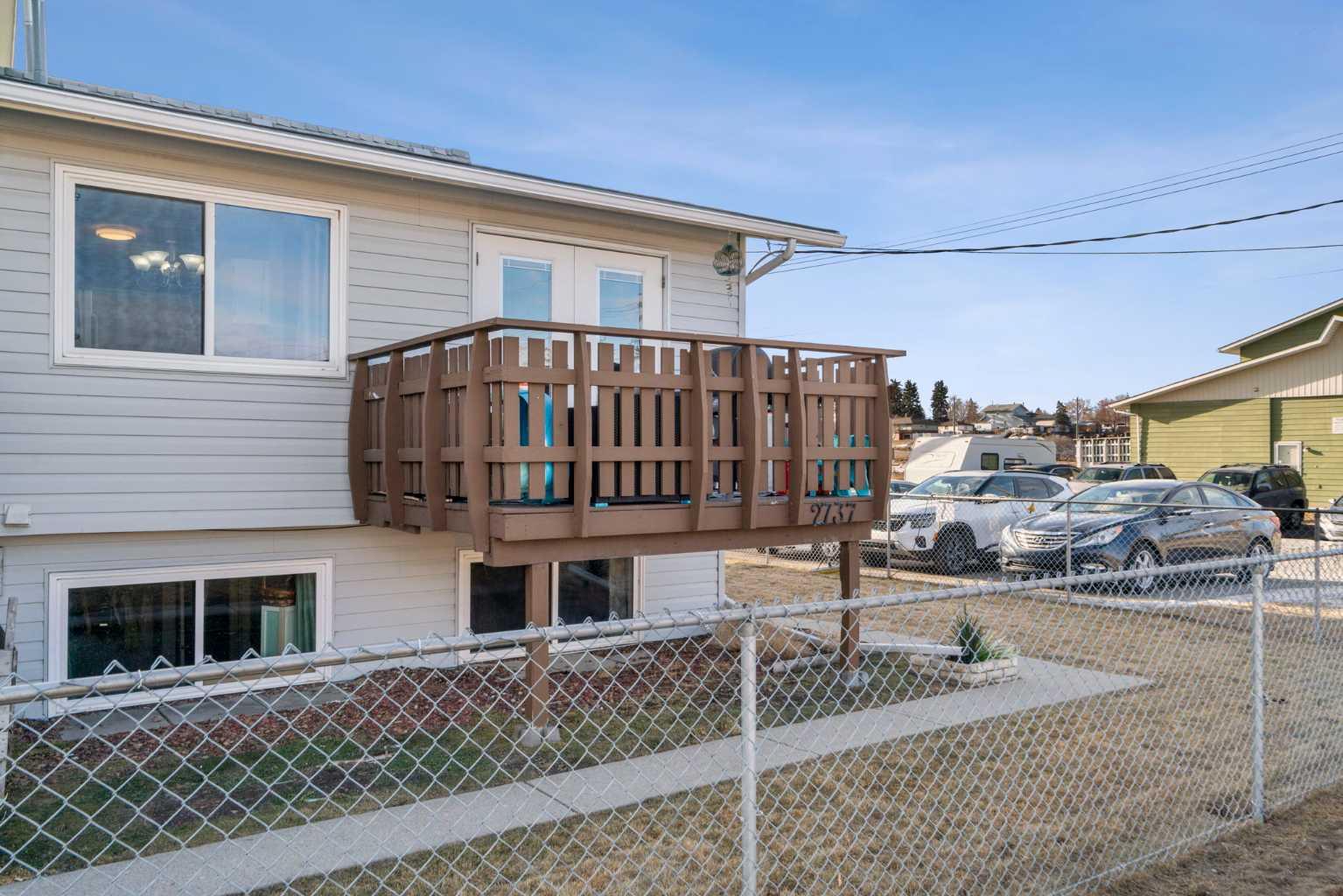 #A, 2737 78 Avenue SE, T2C 1E8