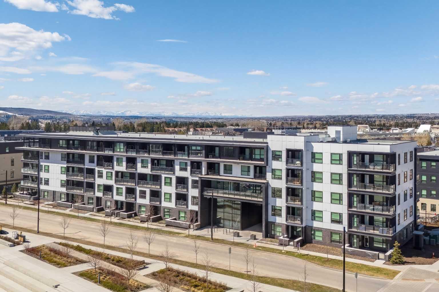 310, 4160 Norford Avenue NW, T3B6L8