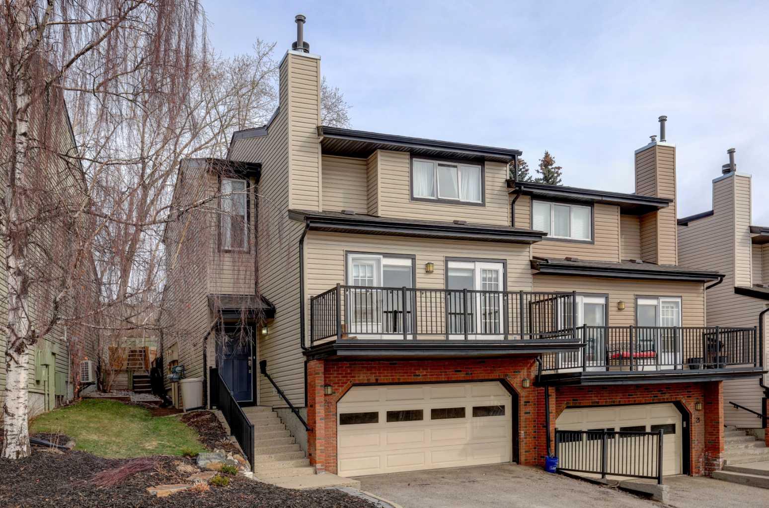 20, 448 Strathcona Drive SW, T3H 1M3