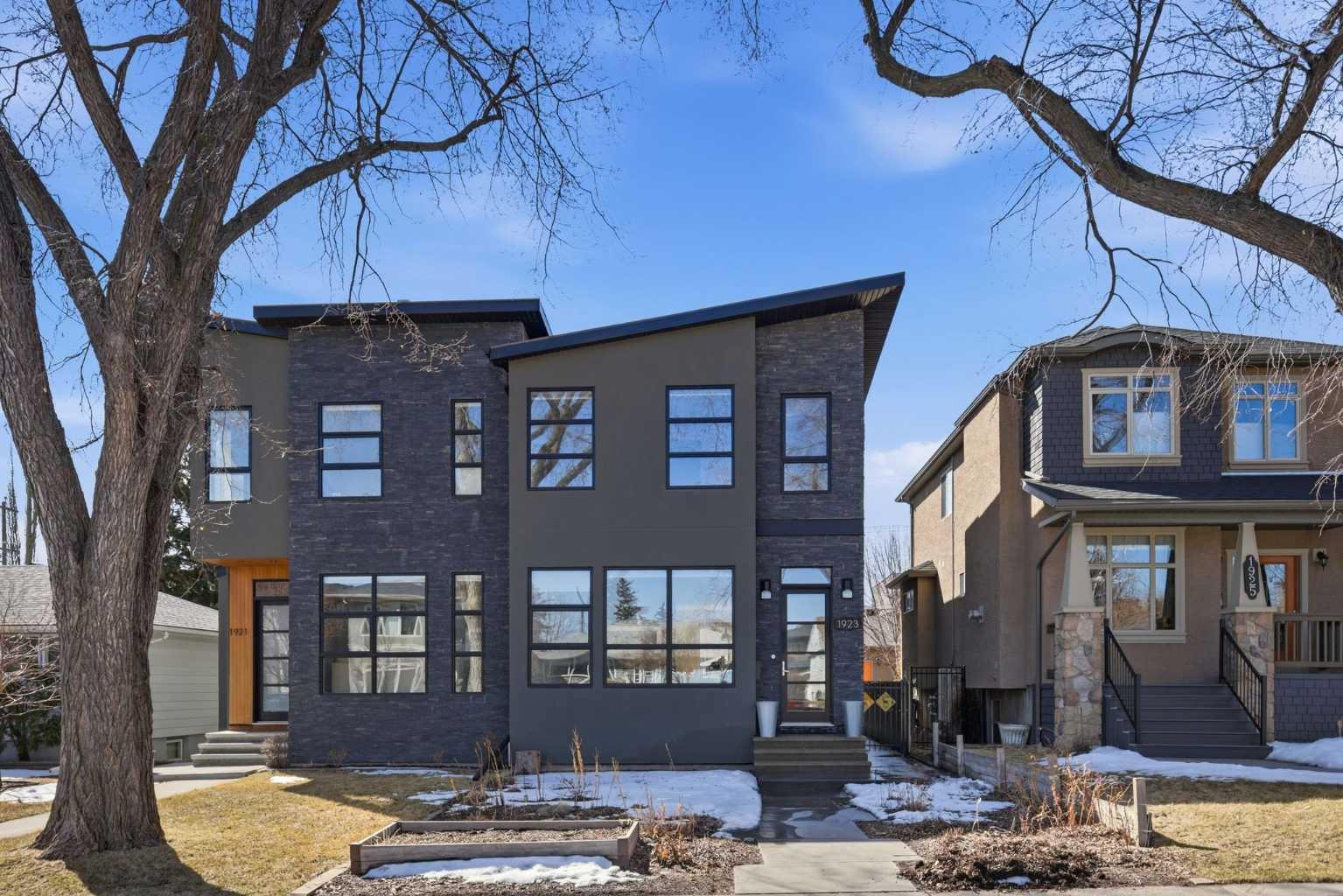 1923 49 Avenue SW, T2T 2V3