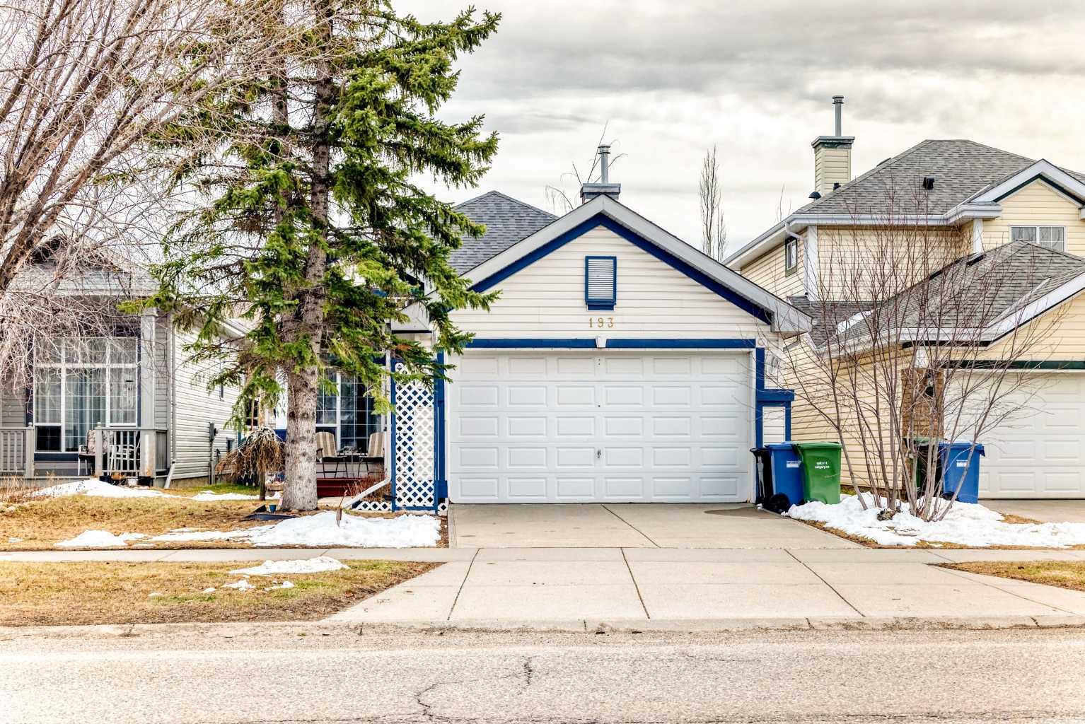193 Somerset Drive SW, T2Y3K2