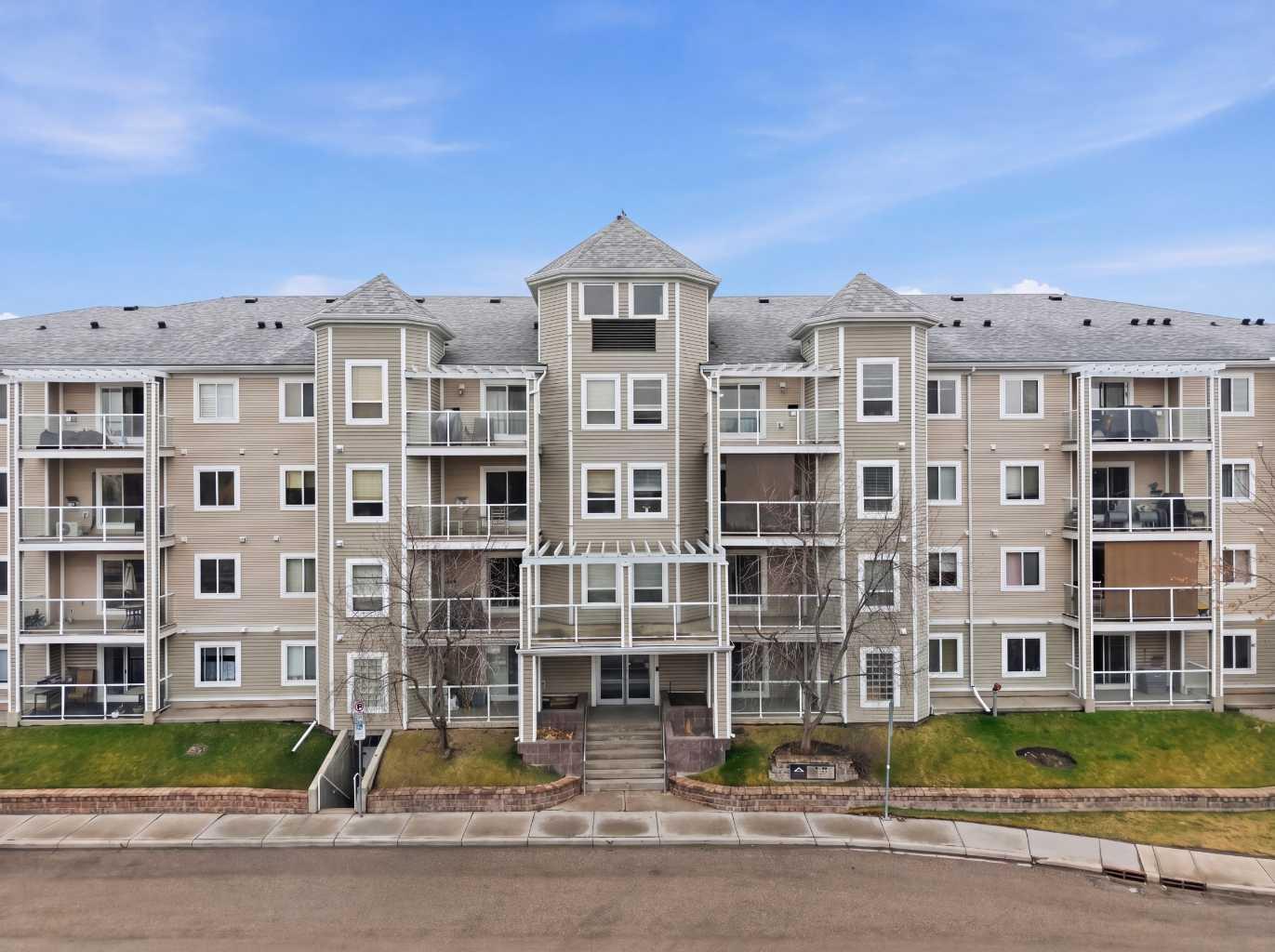 109, 270 Shawville Way, T2Y 3Z7
