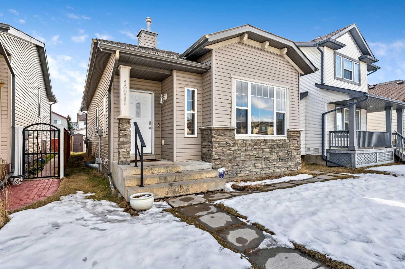 1211 Everridge Drive SW, T2Y4T2