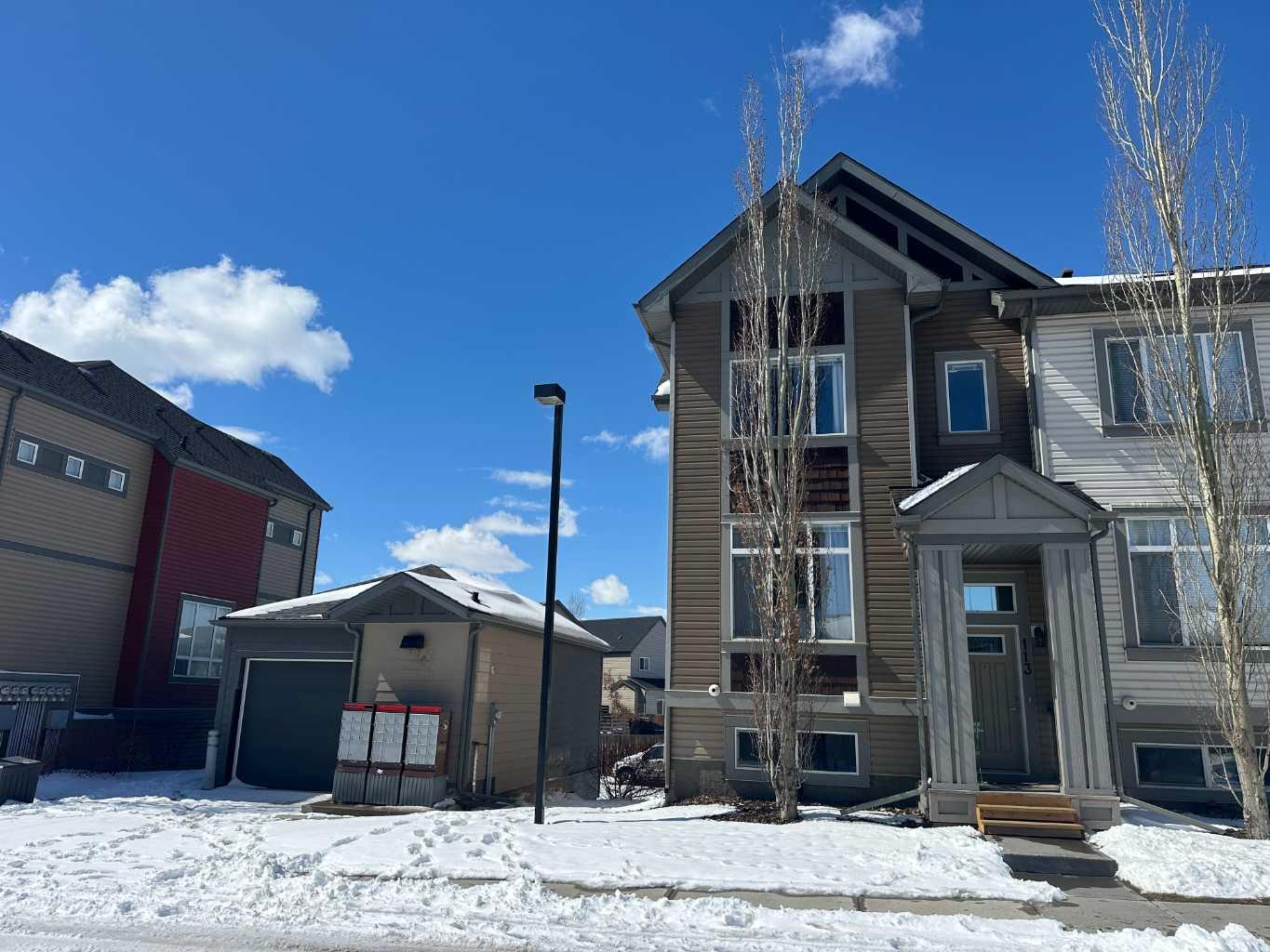 113 Copperpond Row SE, T2Z1H3