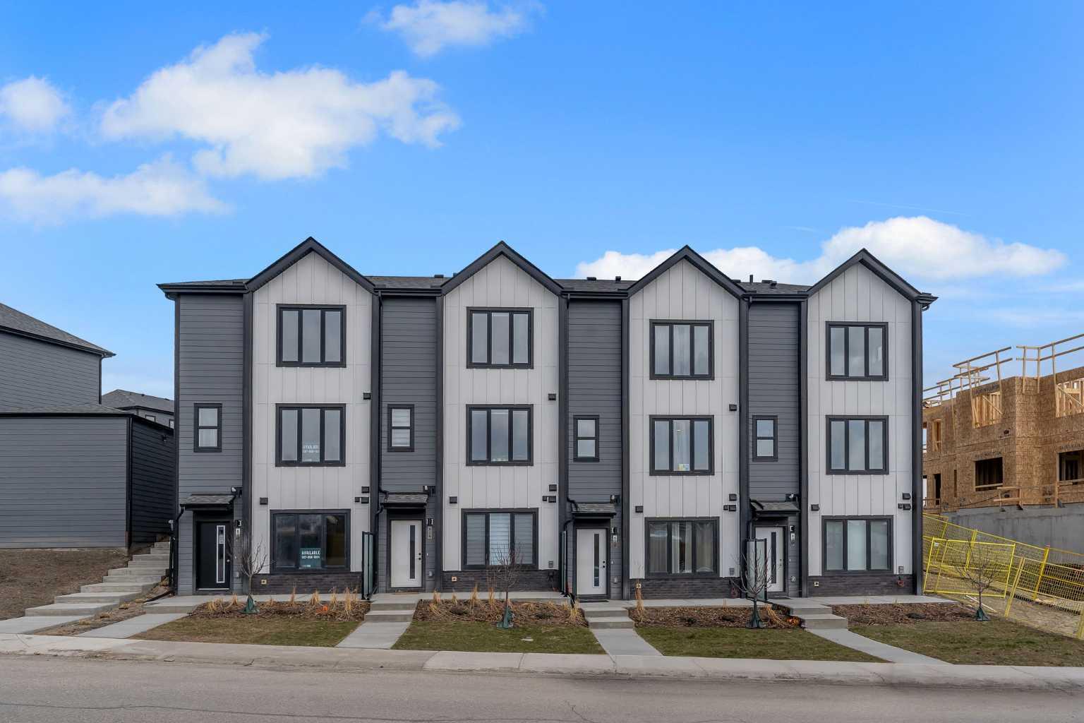 1000B, 826 Arbour Lake Road NW, T3G4J2