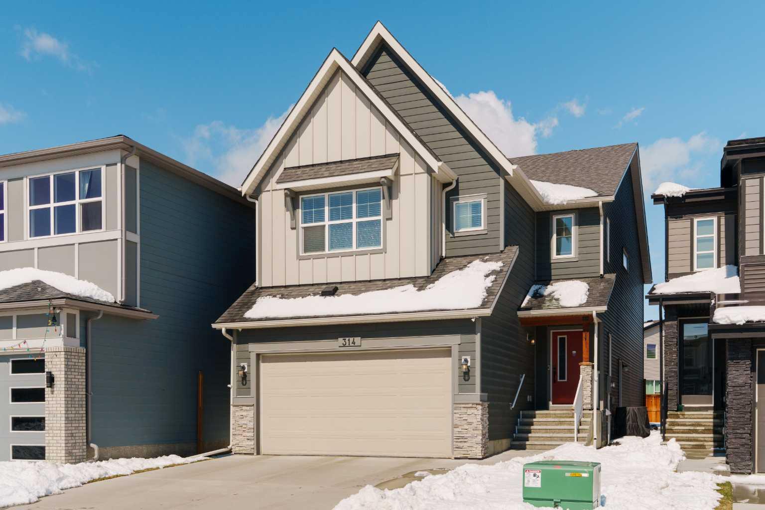 314 Walcrest Way SE, T2X 4G4