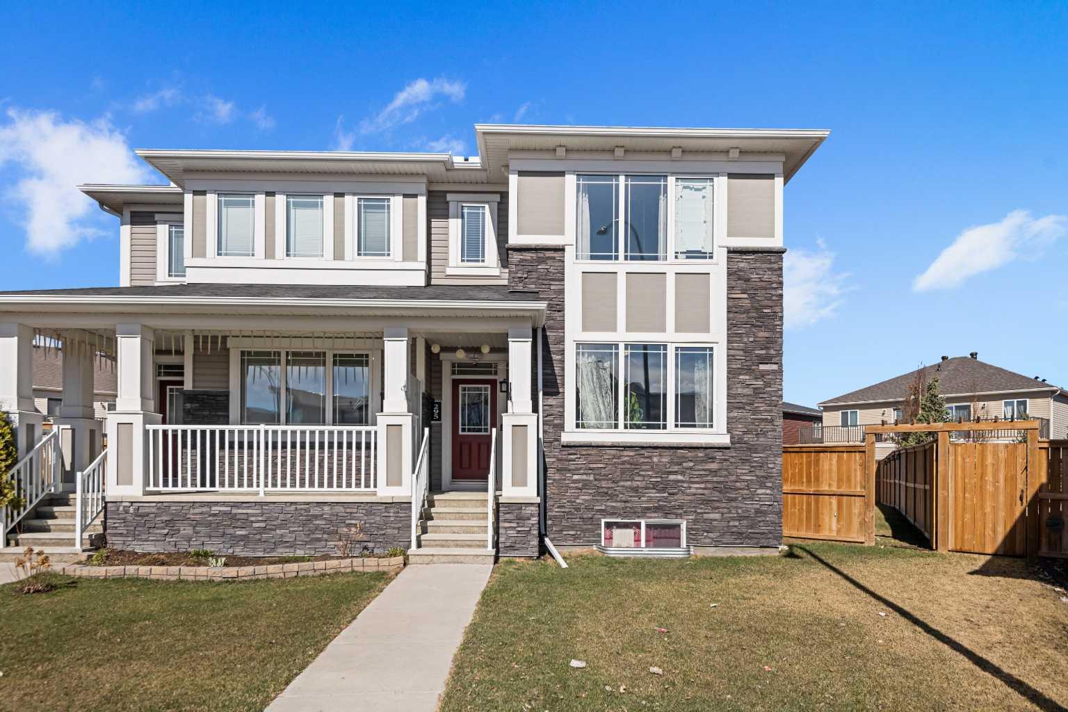 295 Carrington Circle NW, t3p 0y6