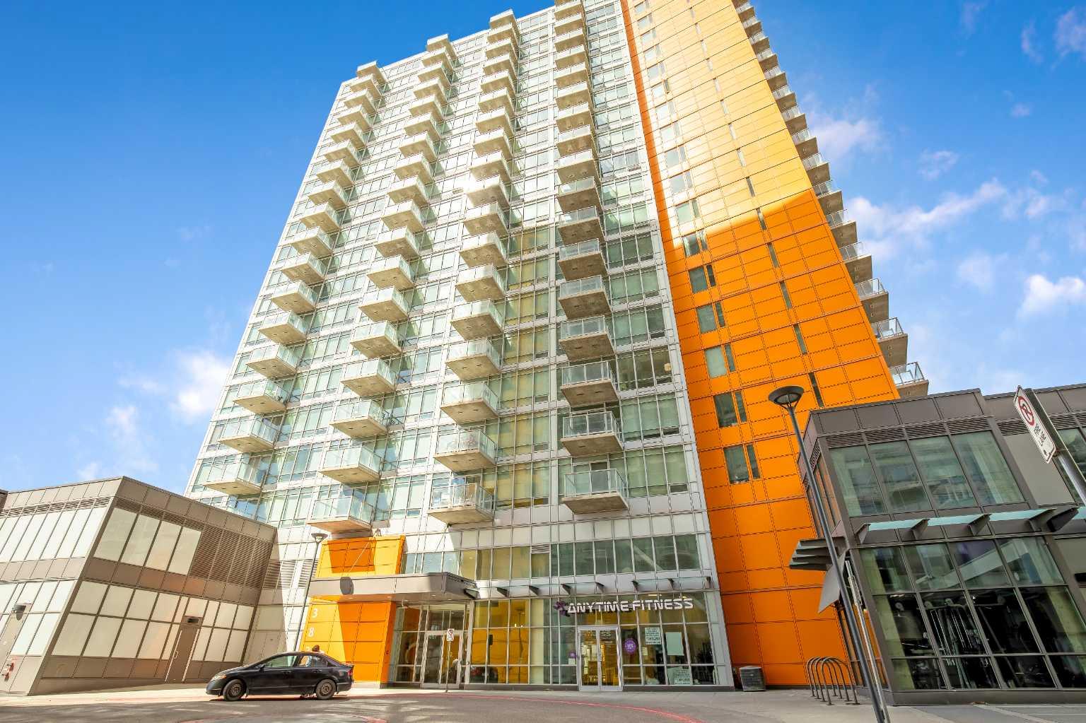 402, 3830 Brentwood Road NW, T2L 2T9