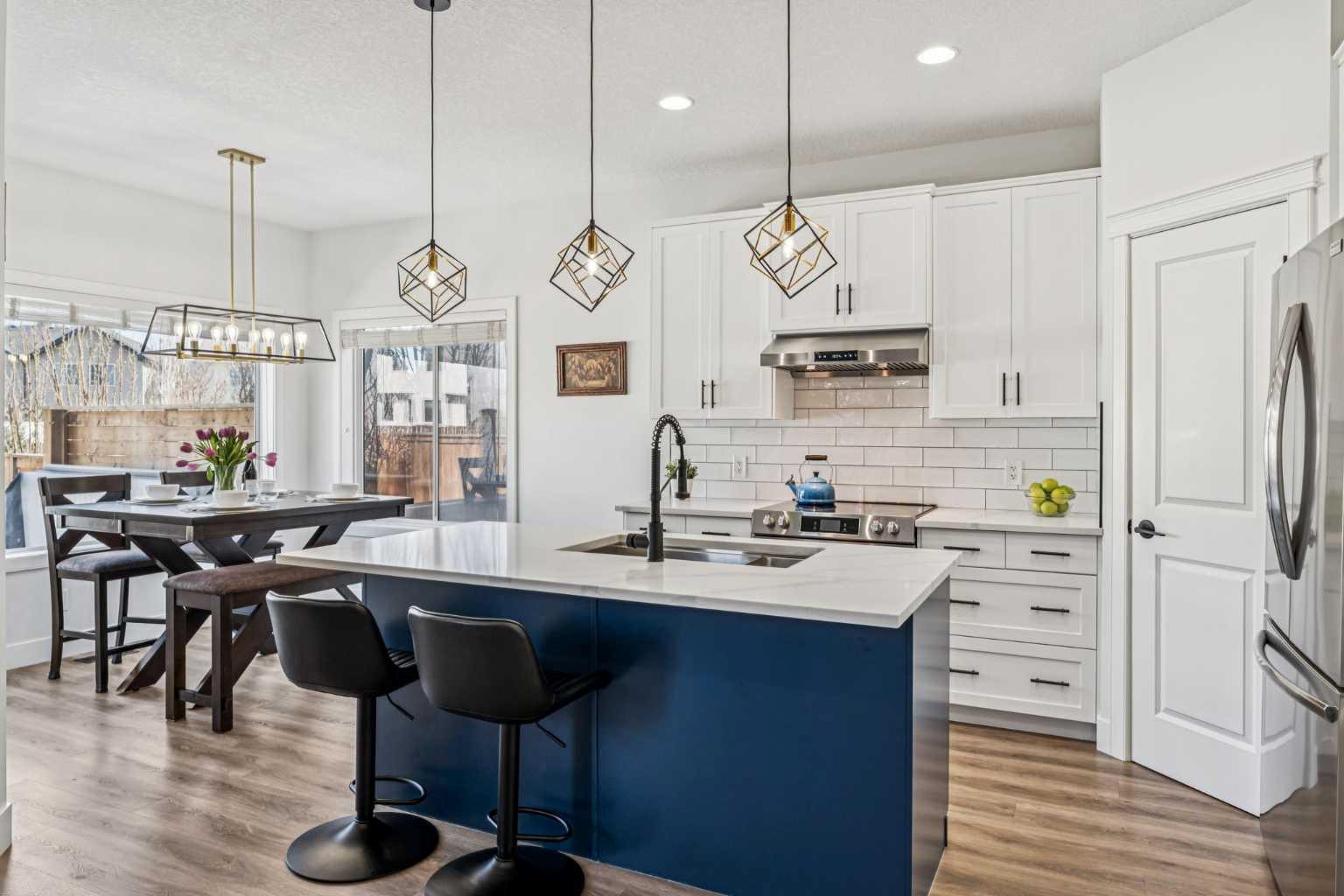 54 Elgin Meadows Green SE, T2Z 0L9