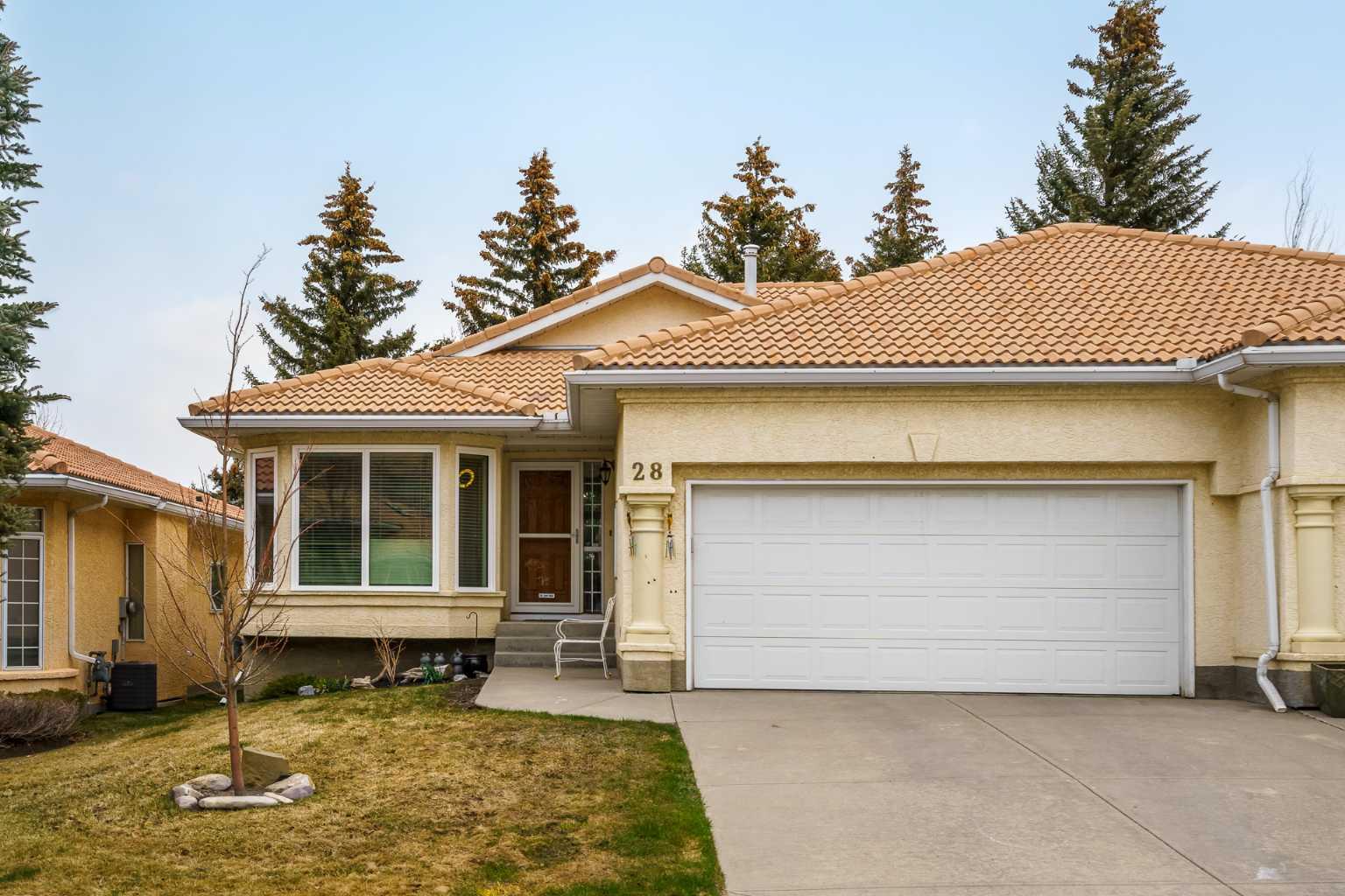 28 Hamptons Rise NW, T3A 5E6