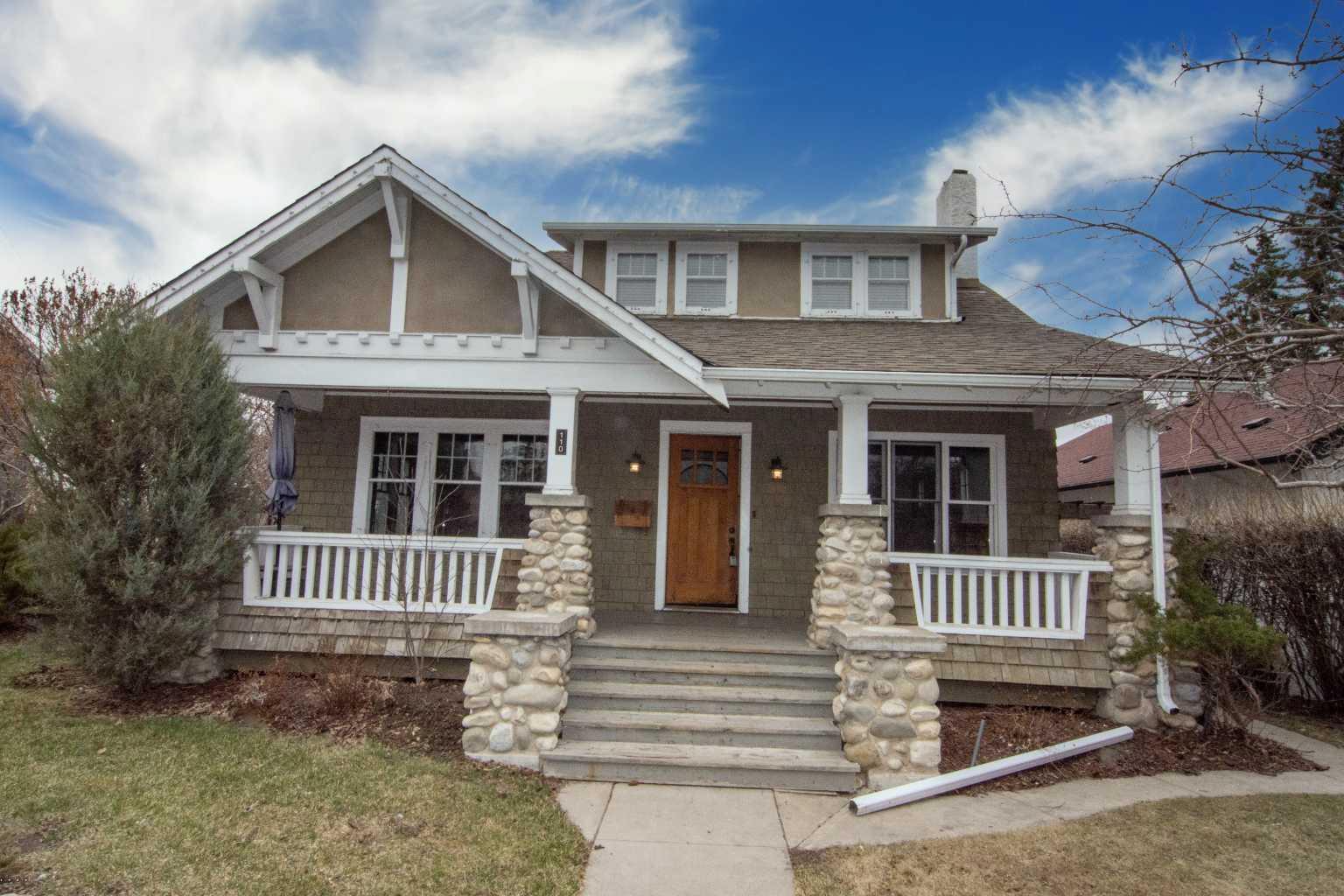 110 Scarboro Avenue SW, T3H 2H1