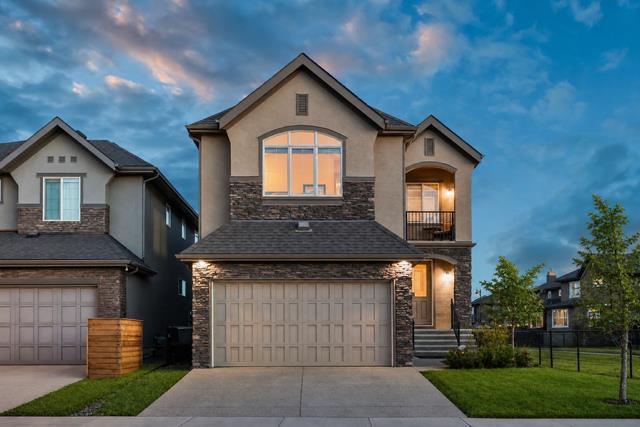 33 Quarry Heights SE, T2C 5H7
