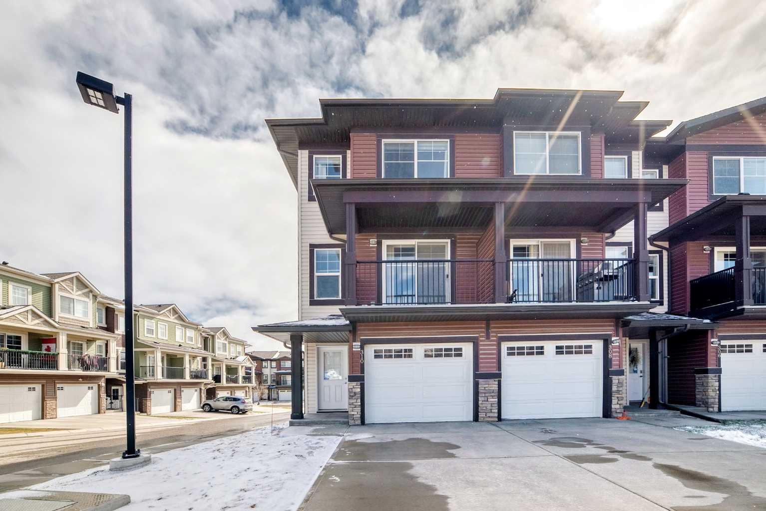 310 Sage Hill Grove NW, T3R 0Z8
