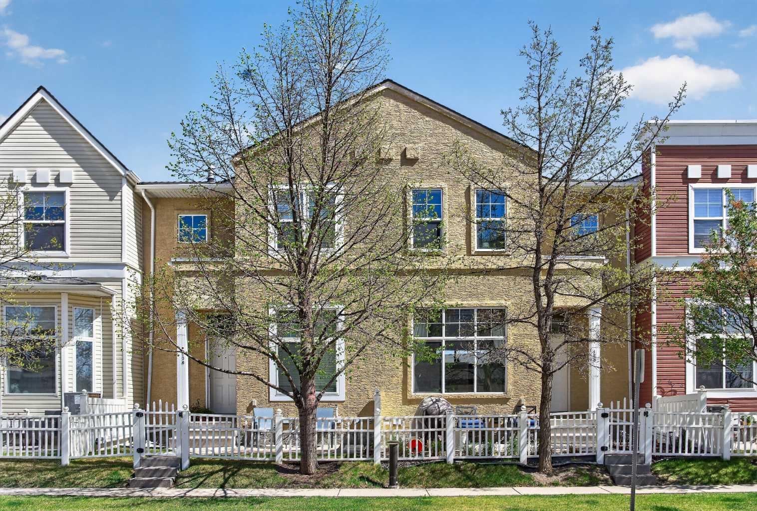 138 Promenade Way SE, T2Z 4E9