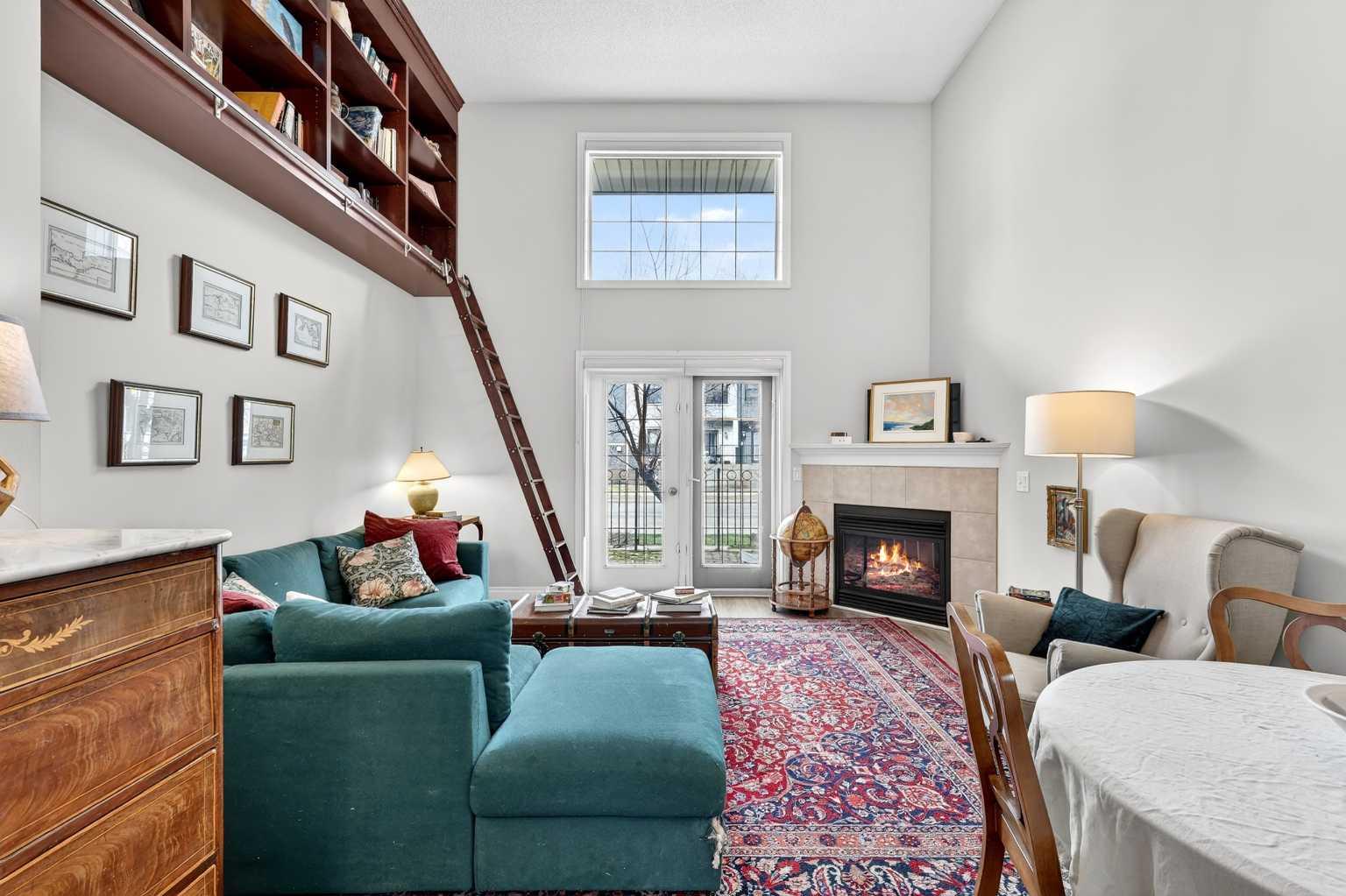 105, 527 15 Avenue SW, t2r1r5