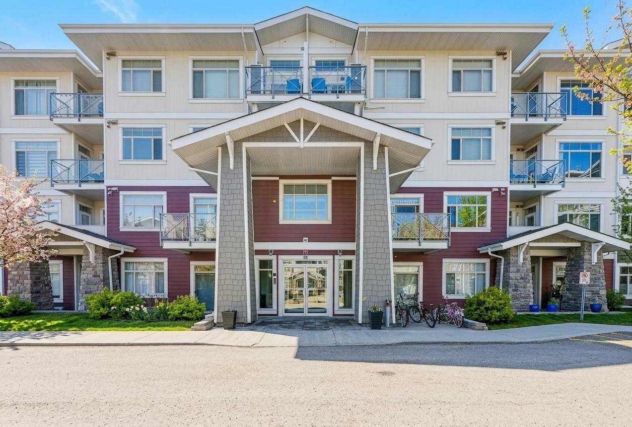 301, 16 Auburn Bay Link SE, T3M 1Z6