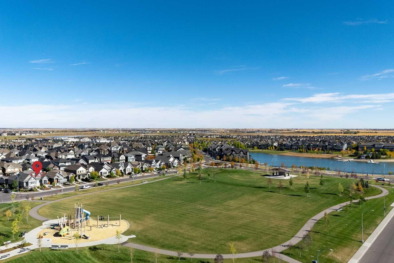 80 Mahogany Gardens SE, T3M 2S5