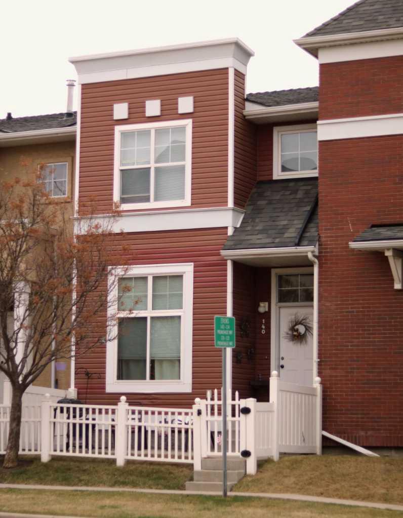 140 Promenade Way SE, T2Z 4E9