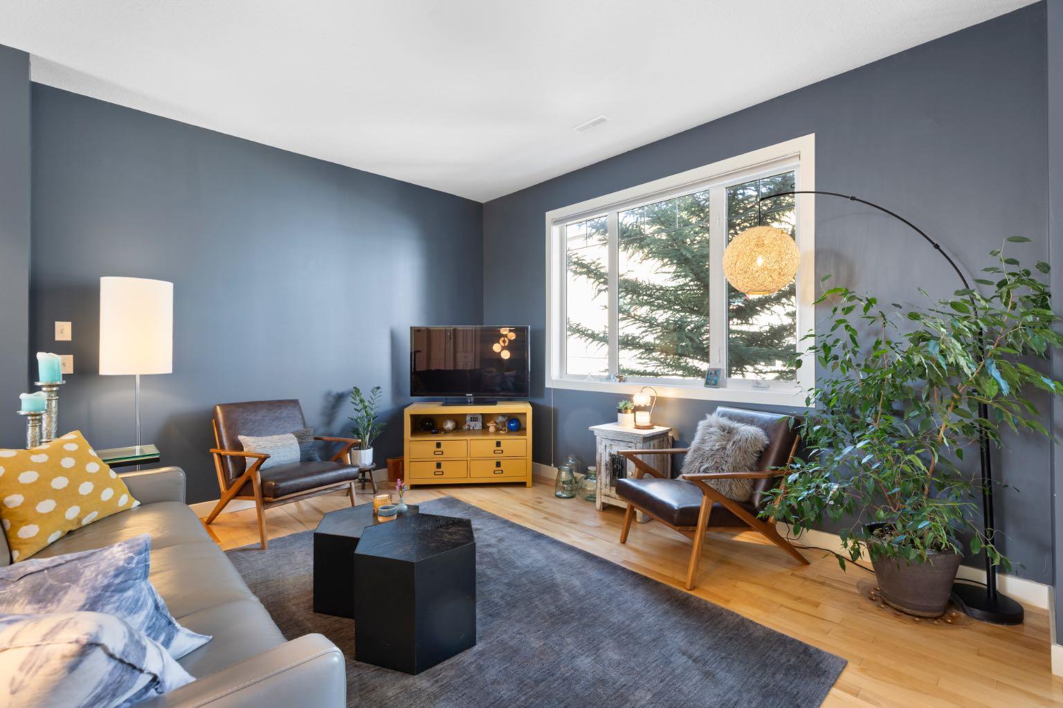 803, 8000 Wentworth Drive SW, T3H 5K9