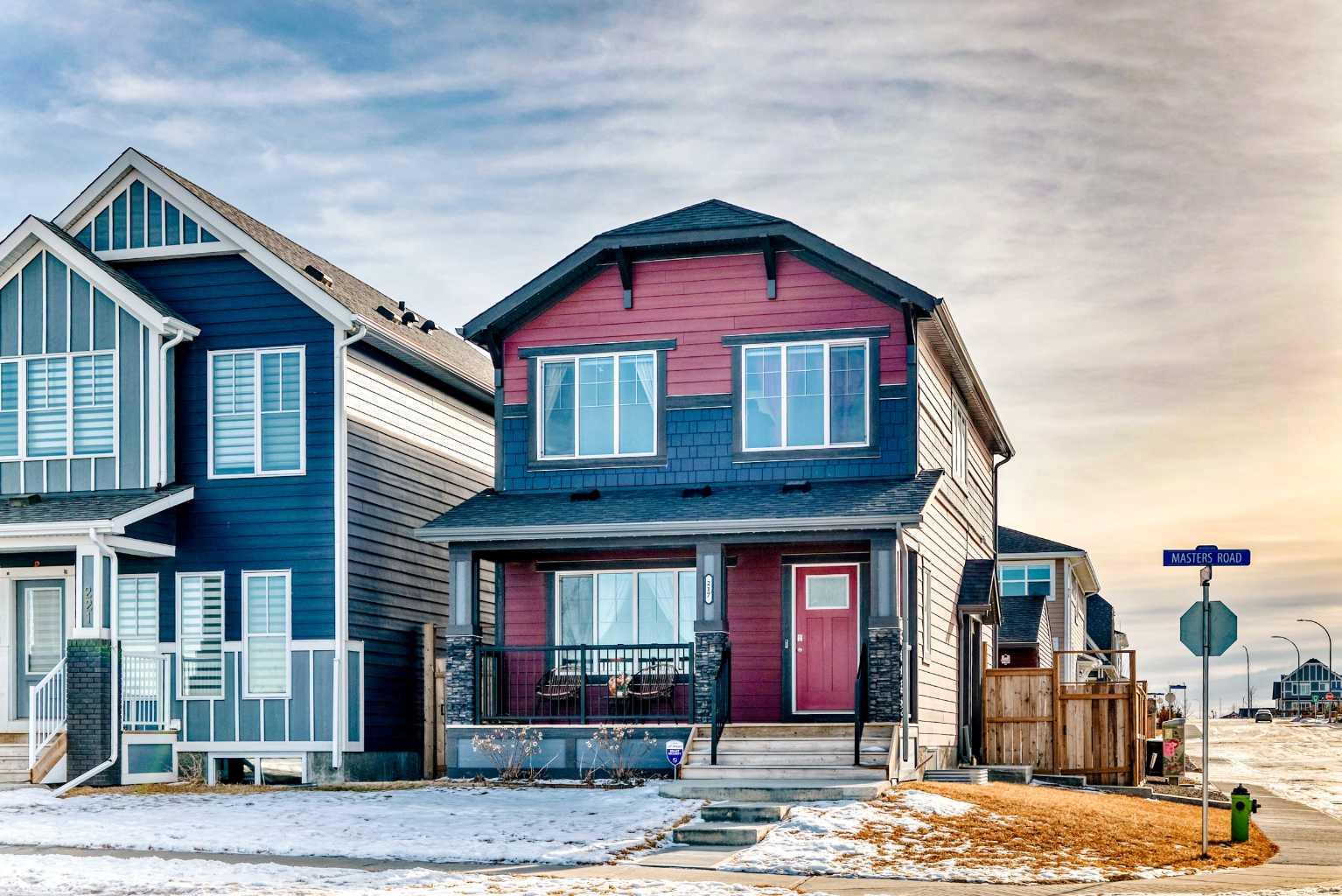 217 Masters Road SE, T3M 3A1