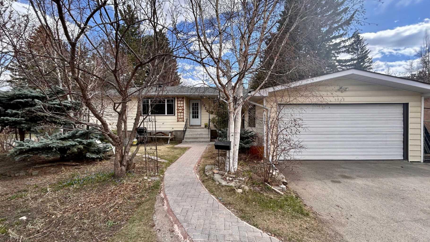 5924 Bow Crescent NW, T3B 2B7
