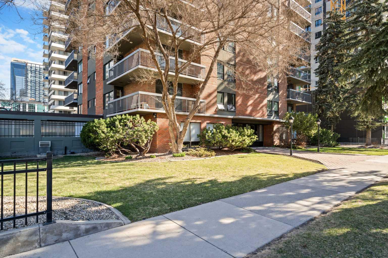 1440, 540 14 Avenue SW, T2R 0M6