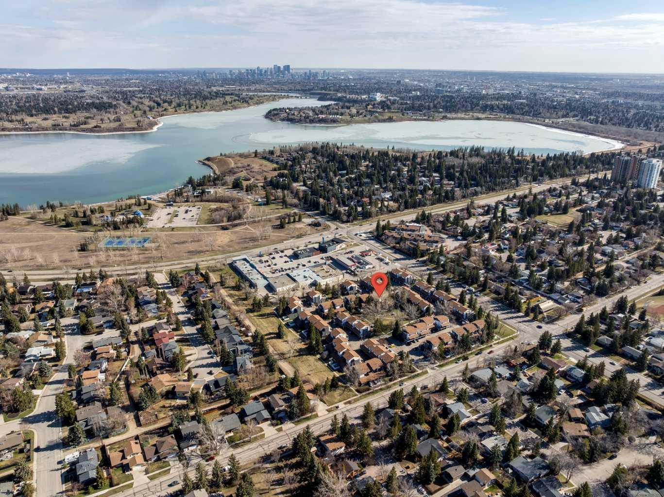 1002, 2520 Palliser Drive SW, T2V 4S9