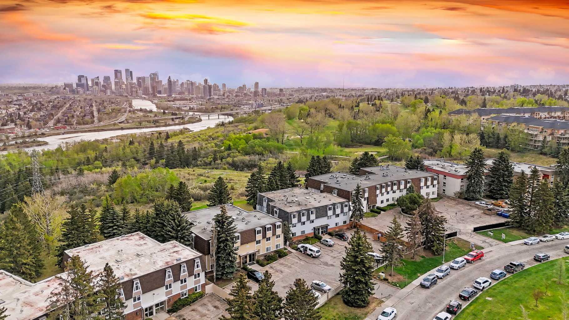 301, 508 Cedar Crescent SW, T3C 2Y8