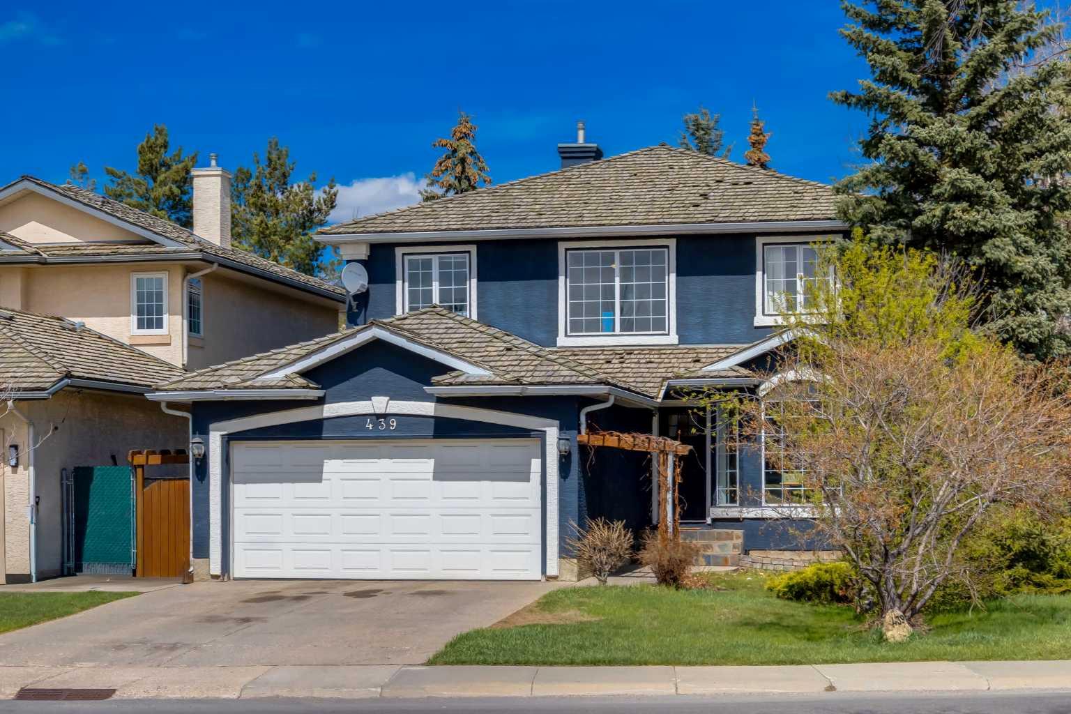 439 Mountain Park Drive SE, T2Z 2N9