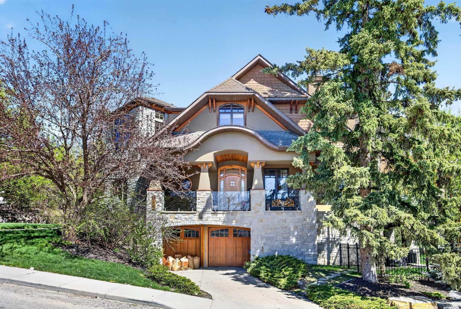 914 36 Avenue SW, T2T 2E7