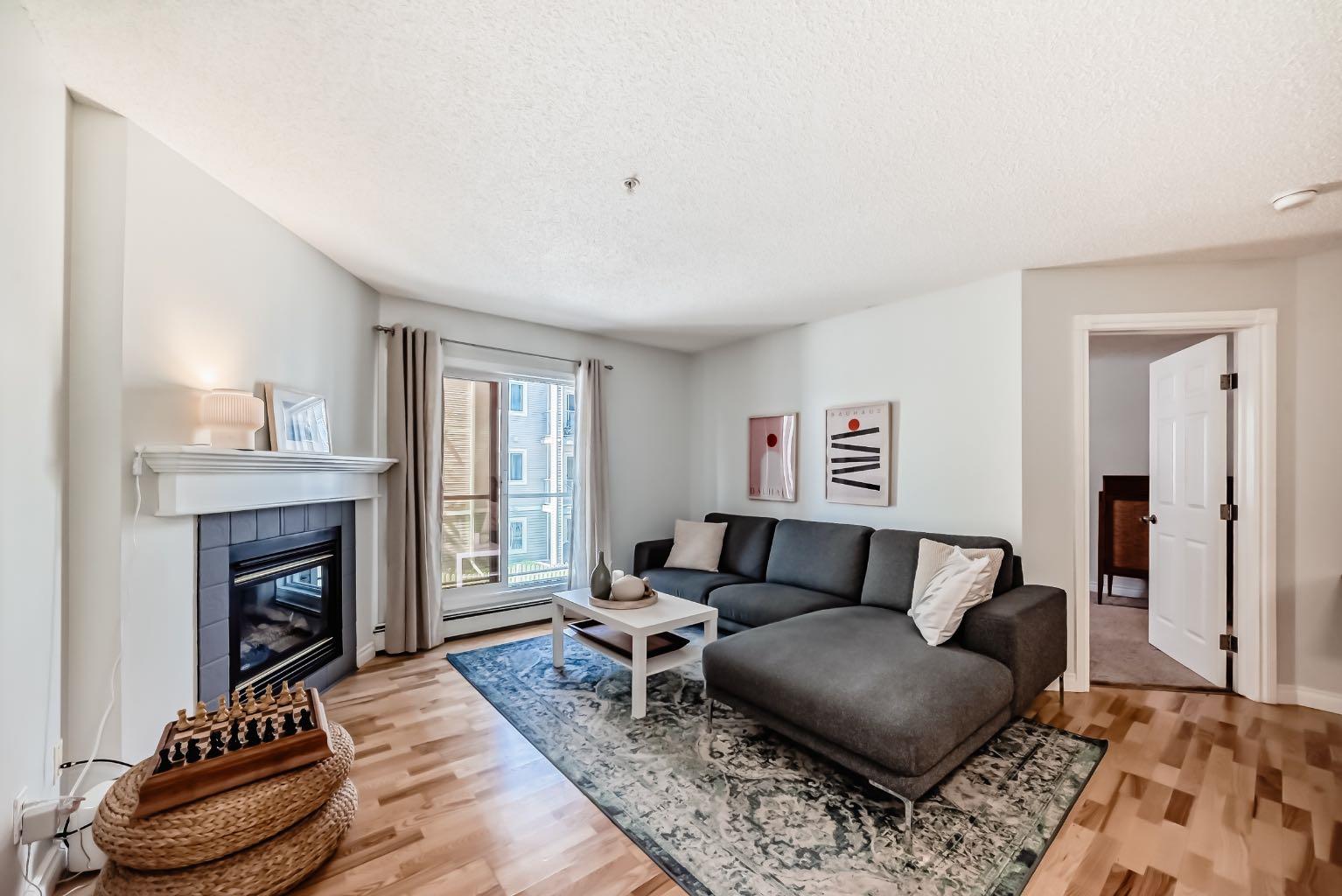 212, 290 Shawville Way SE, T2Y3Z9