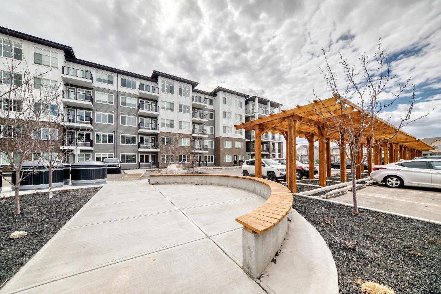 1118, 44 Skyview Parkway, T3N2R8