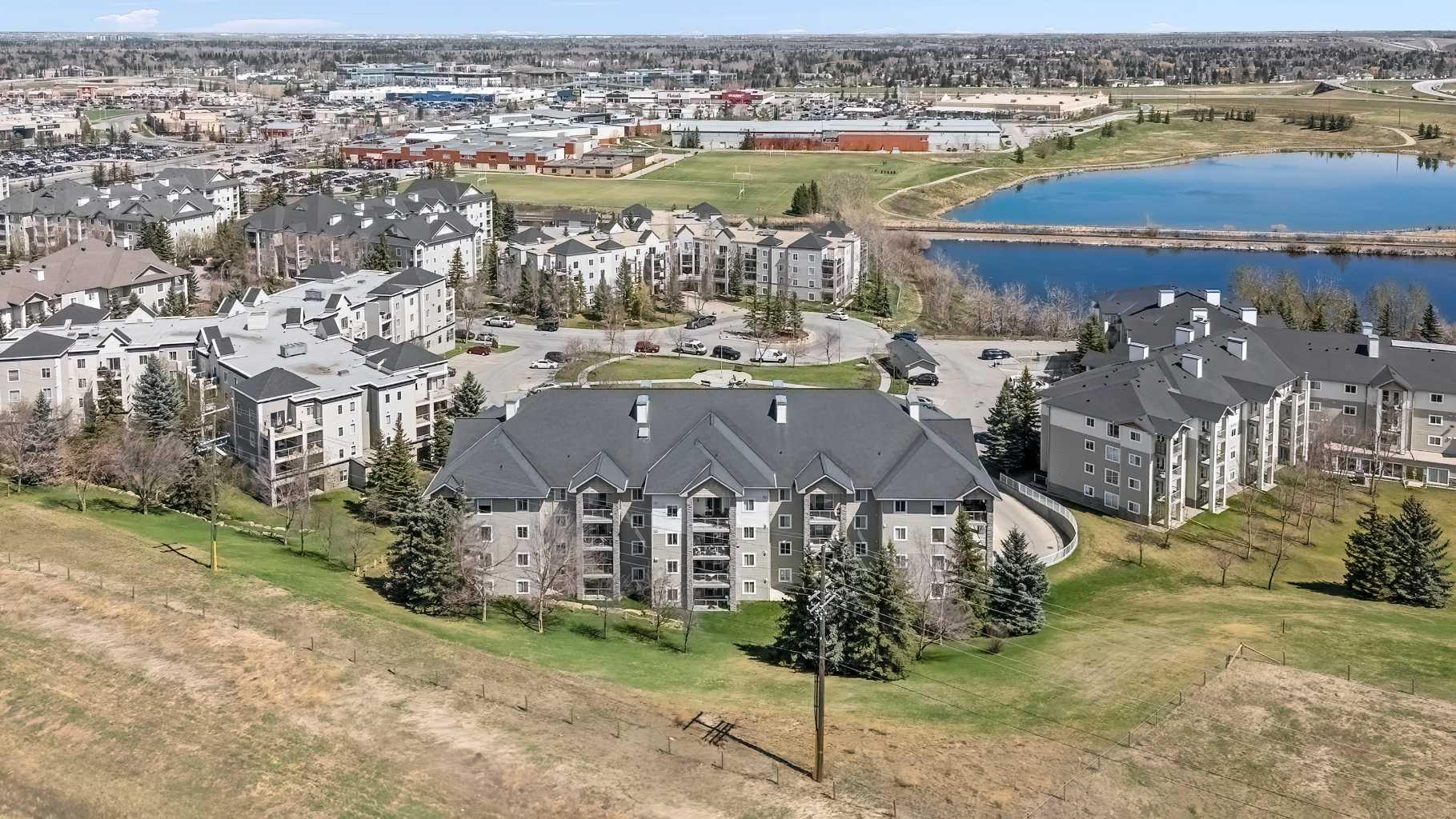 5301, 5500 Somervale Court SW, T2Y4M1