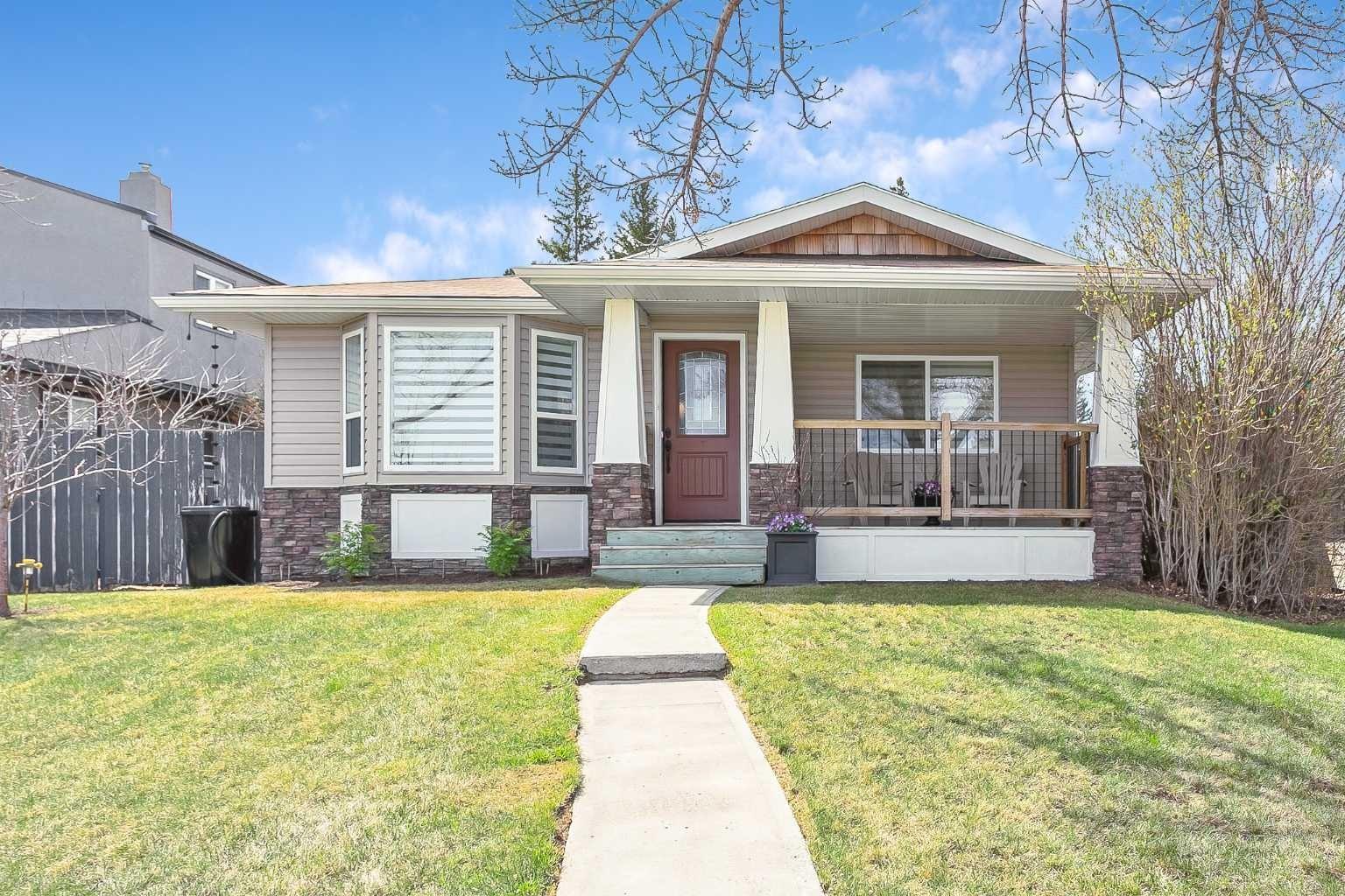 95 Hillgrove Crescent SW, T2V 3K9