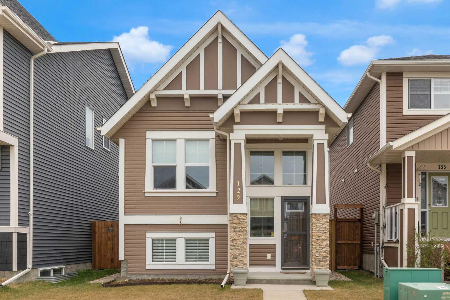 129 Fireside Place, T4C 0R4