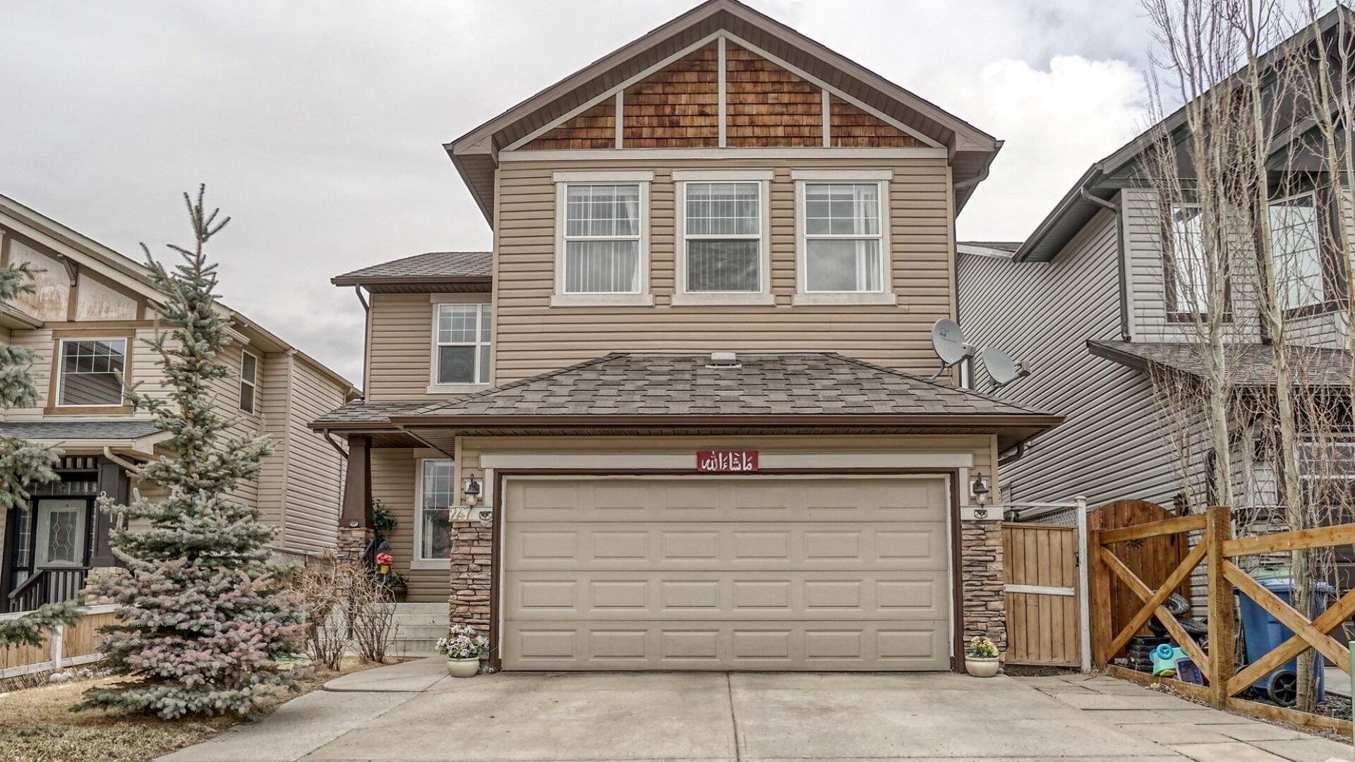 247 Pantego Way NW, T3K 0C2