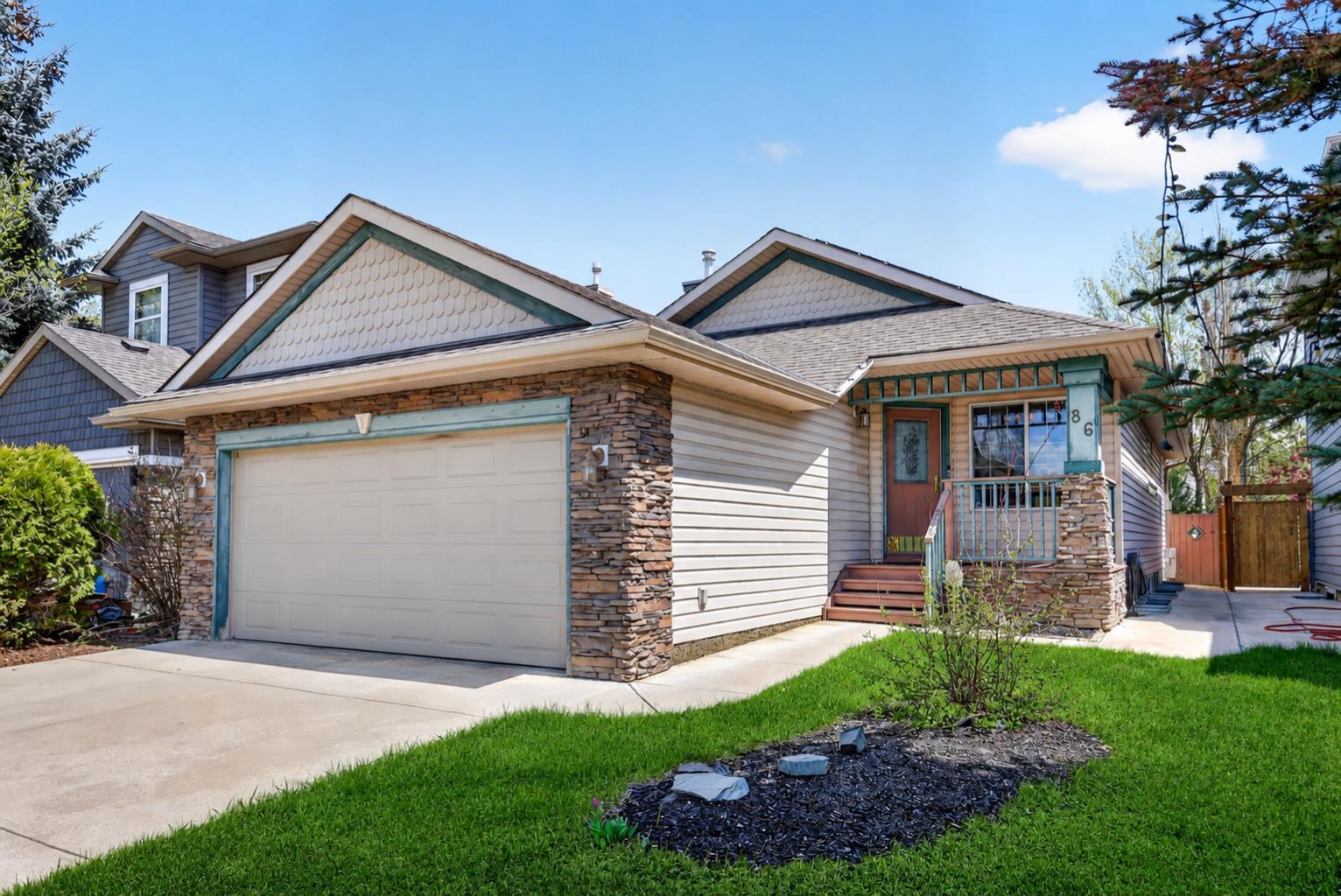 86 Chapalina Way SE, T2X3P4