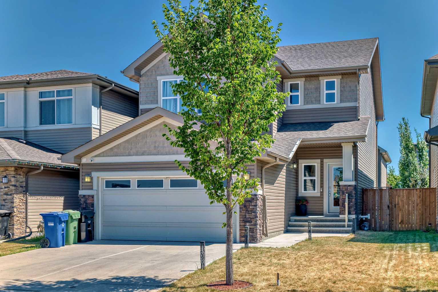 17 Walgrove Manor SE, T2X4C8