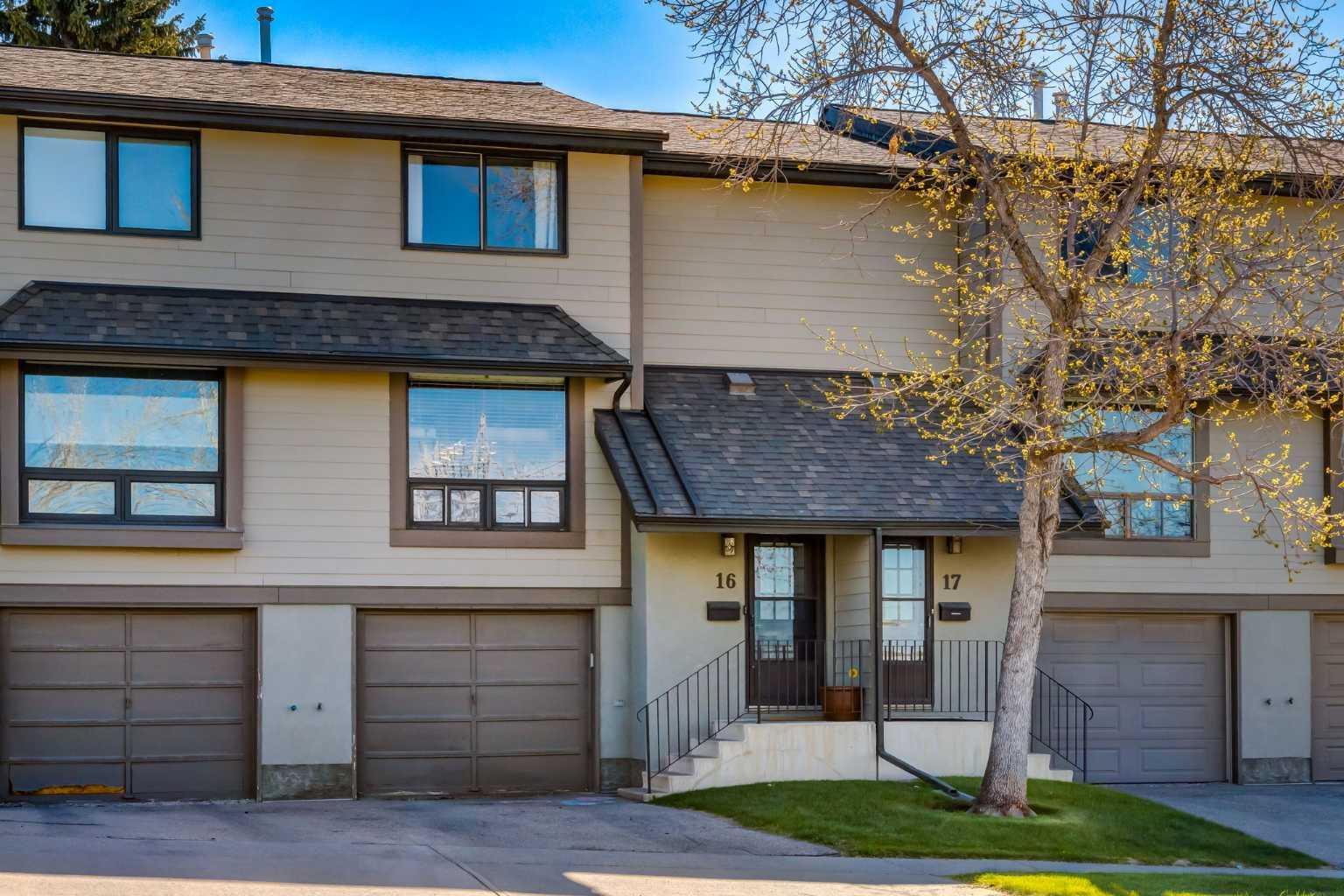 16, 5019 46 Avenue SW, T3E6R1