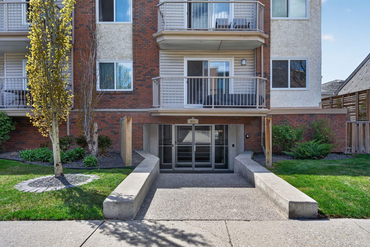 202, 809 4 Street NE, T2E3S9