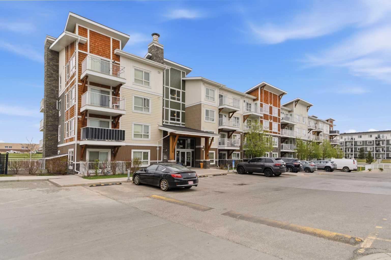 7410, 302 Skyview Ranch Drive NE, T3N 0P5