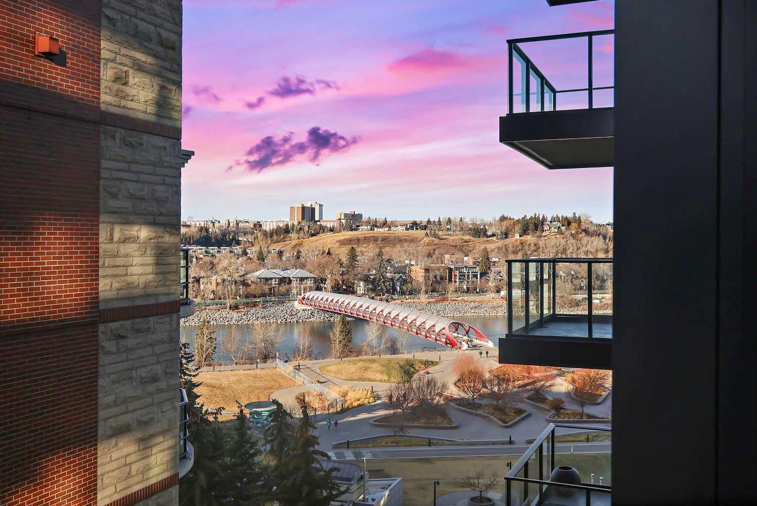 810, 730 2 Avenue SW, T2P 1R8