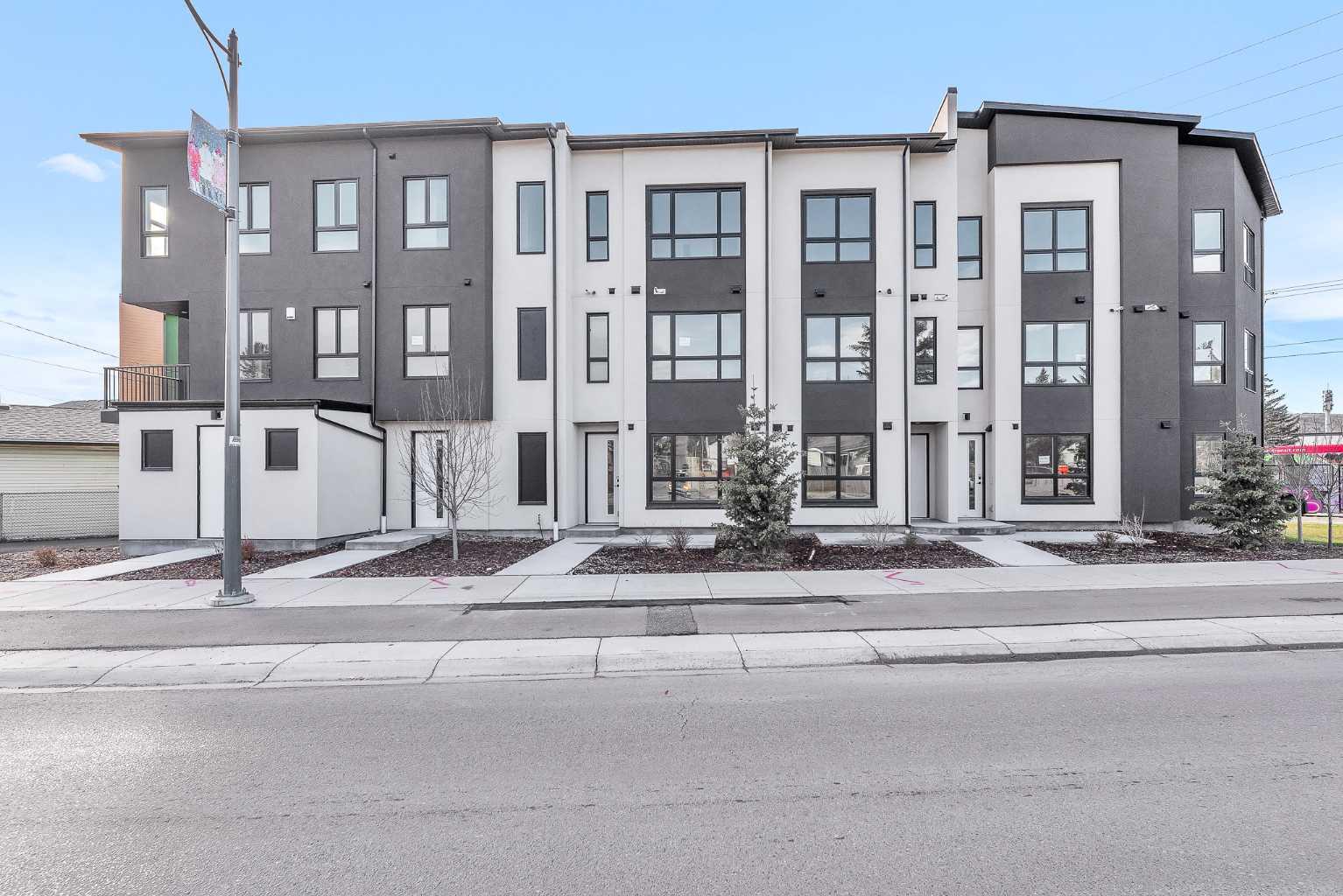 4903 Bowness Road NW, T3B1H1